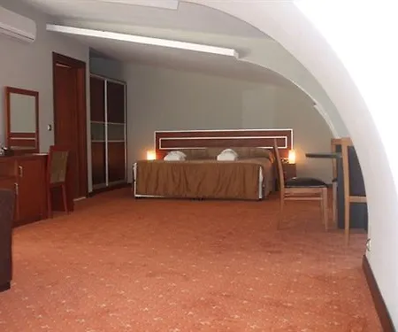 Hotel Dragos Restaurant 3*