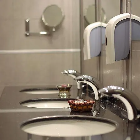 Dragos Restaurant فندق