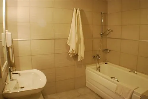 Hotel Dragos Restaurant 3*